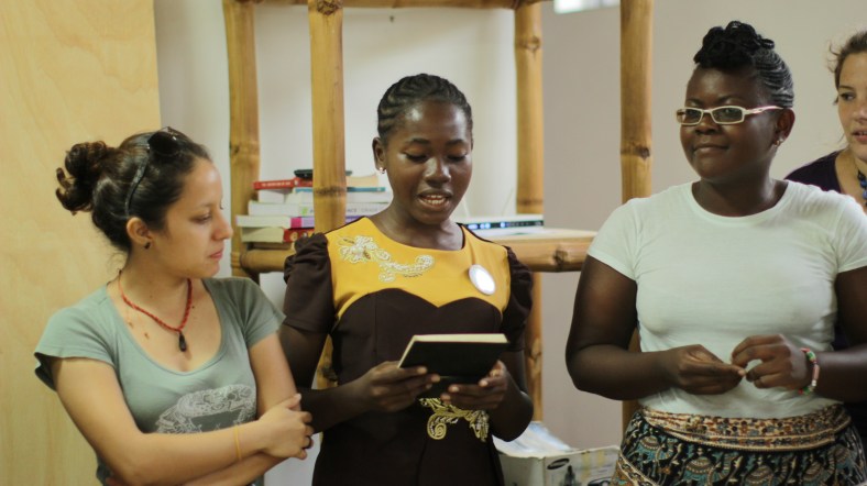 Smokeybot team presenting their work